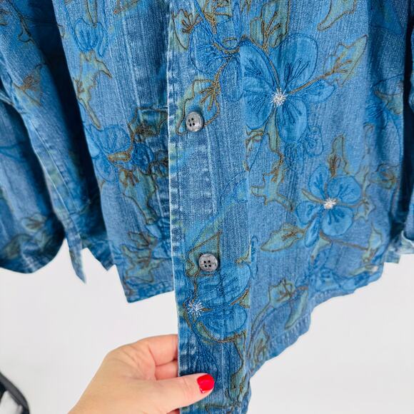 Coldwater Creek Denim Embroidered Floral Button Front Long Sleeve Top 1X - Picture 6 of 8